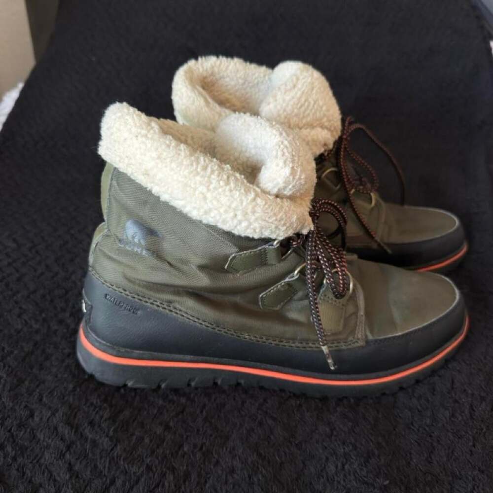 Sorel Explorer Joan Winter Boots Green Khaki
